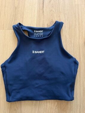 Bandit Running Race Crop